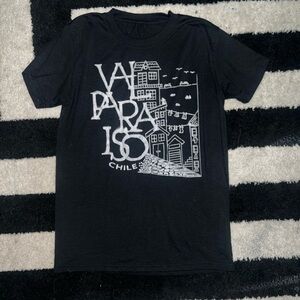 Vintage graphic tee | tourist tee Valparaiso Chile